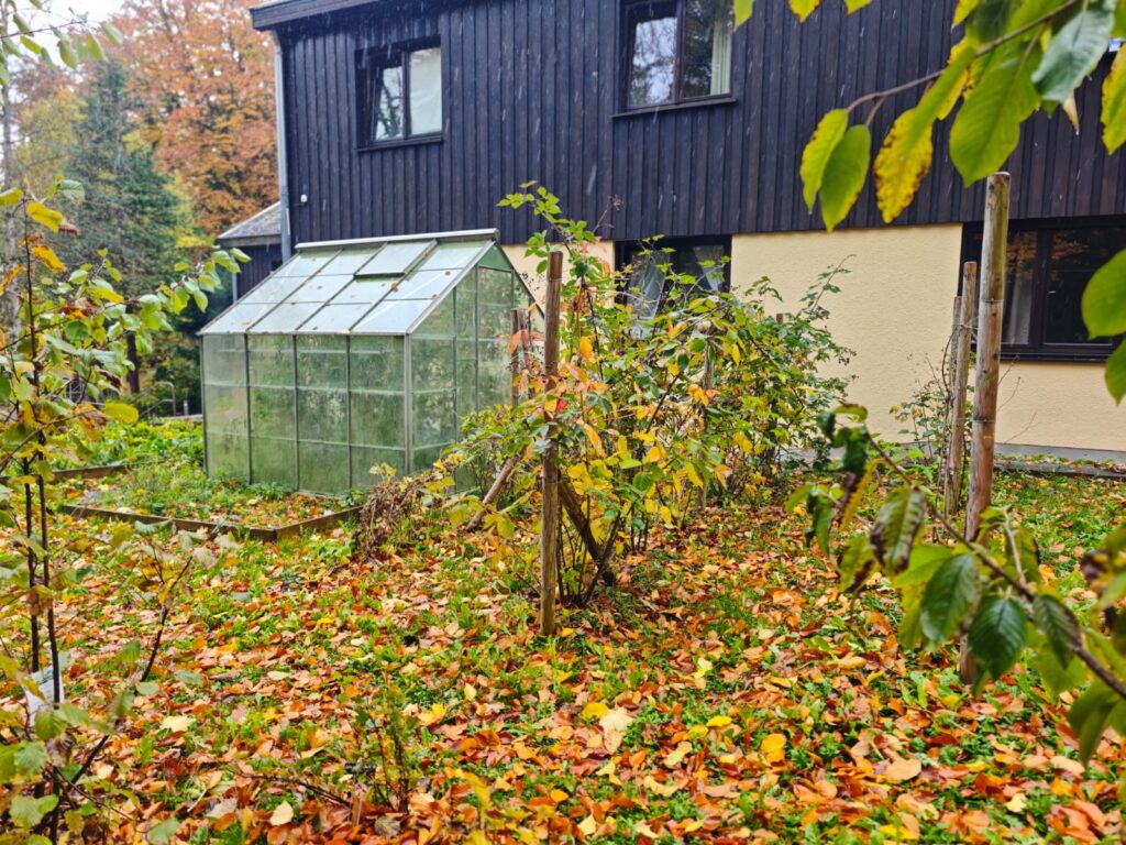 Villa K 2 Des mach ma. Villa K 2 Des mach ma.